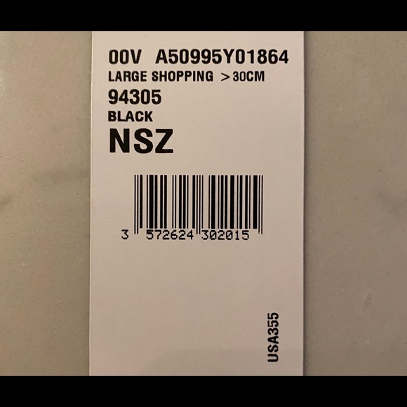 CHANEL GST- BRAND NEW - Picture 12 of 14